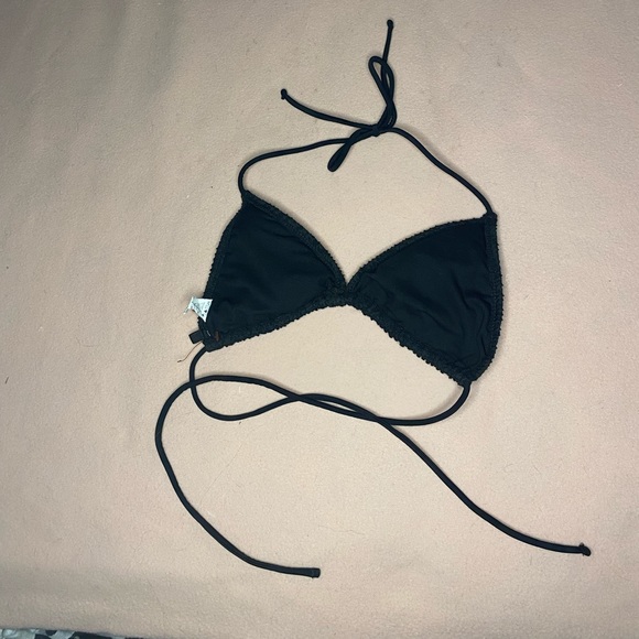 Black mesh/hole dotted Bikini top - Picture 2 of 4